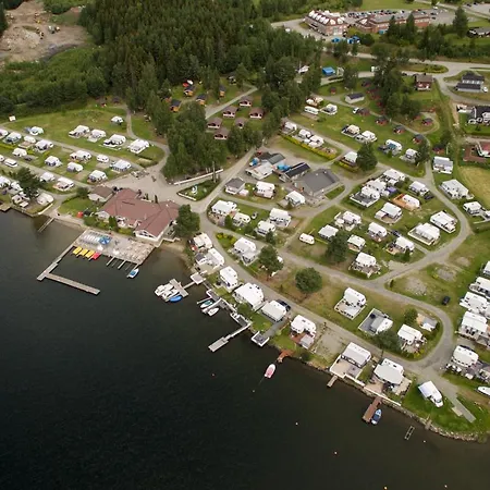 Steinvik Campsite 2*